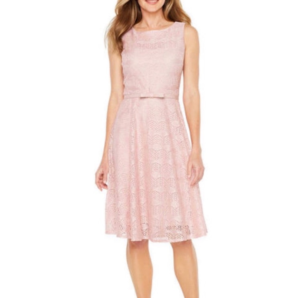 Danny and Nicole dress